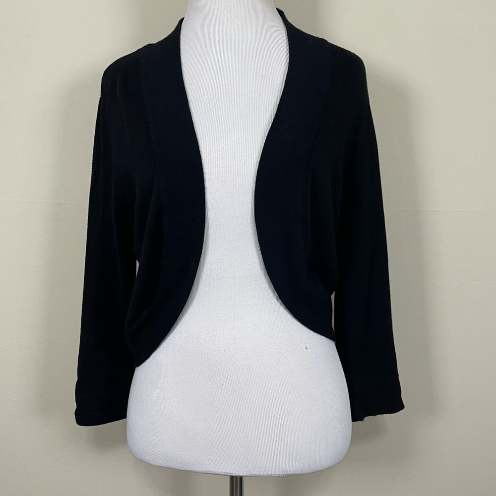Jessica Howard cropped black cardigan shrug M